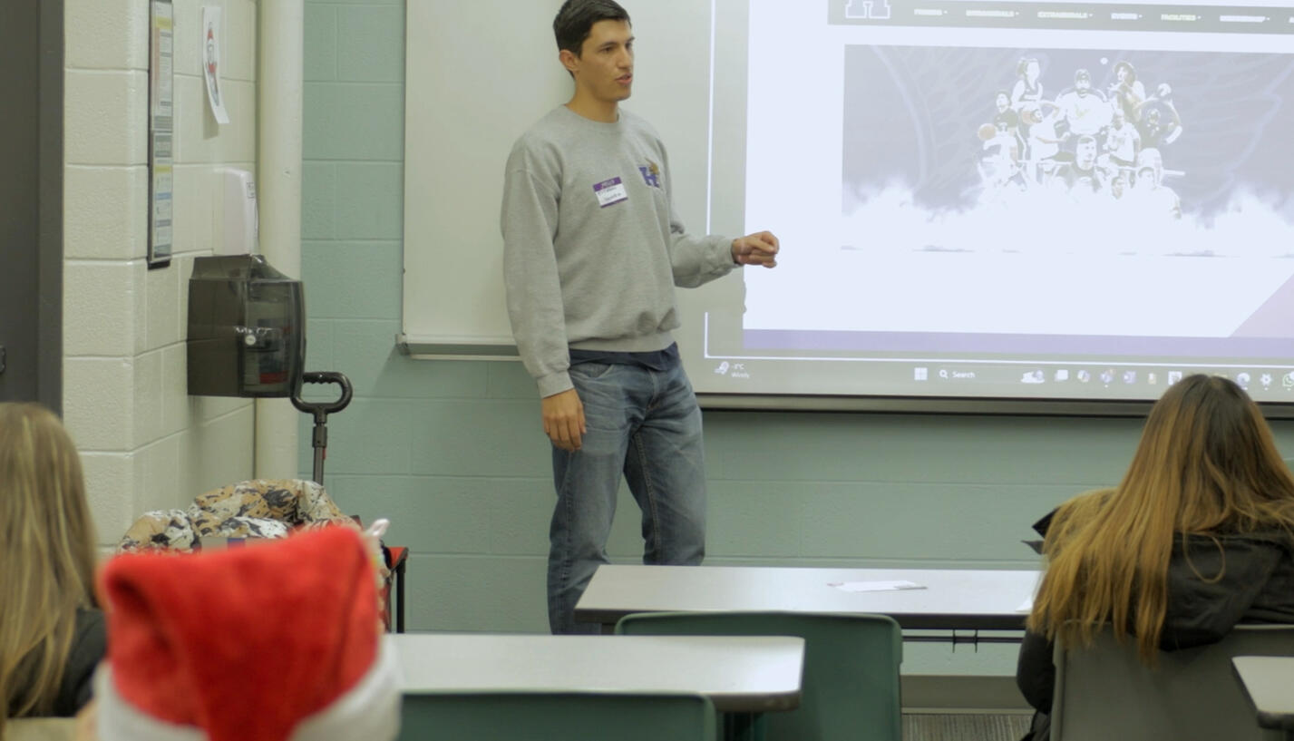 Inside the Humber Hispano Club